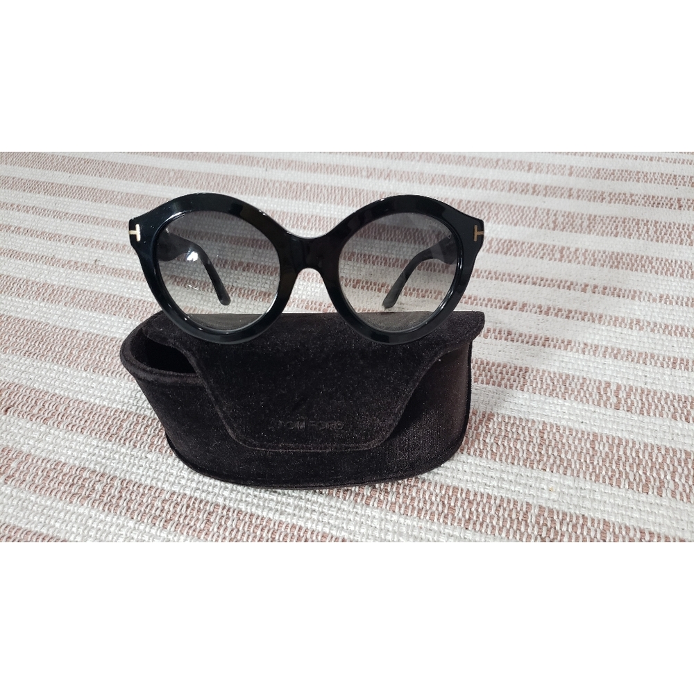 Tom Ford Black Chiara Sunglasses